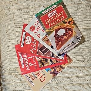 Vintage Cookbook Bundle - Favorite Brand Name Recipes, Best Recipes '90-'94